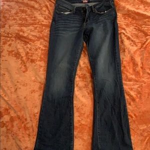 Levi bootcut jeans